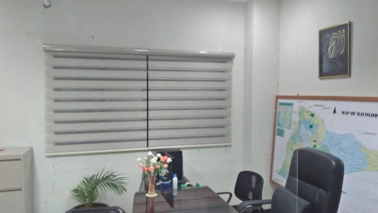 Amjolce Installed Elegant Combi-Roller Shades for Government Office